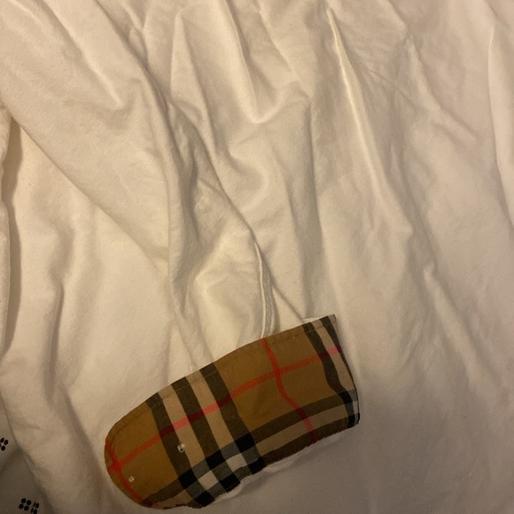 Burberry shirt - Picture 3 of 5
